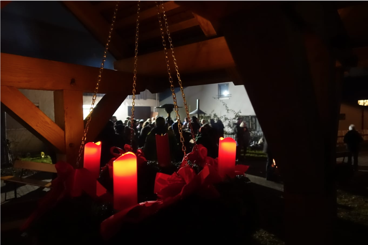 oku-oberding-christbaumversteigerung-2022